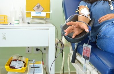 Com apenas 44% do estoque de sangue, Hemoal faz coleta na Pajuçara nesta sexta
