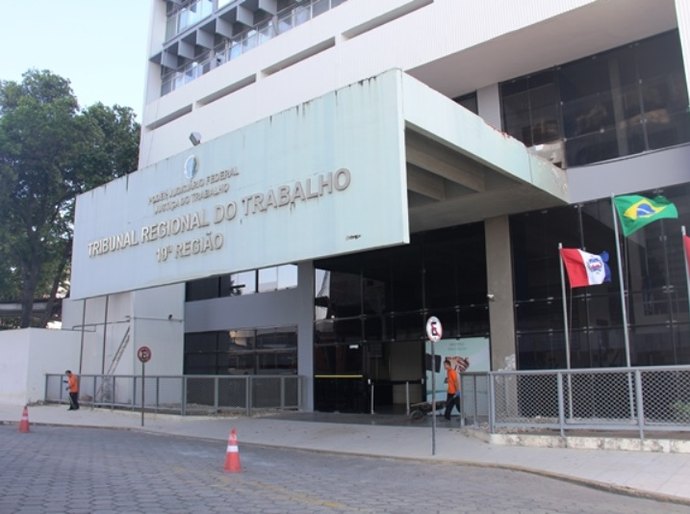 OAB Alagoas pede ao TRT ajustes no posto bancário da Caixa Econômica