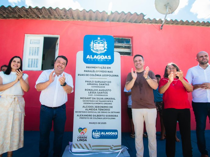 Governador entrega pavimentação de 23 ruas em Colônia Leopoldina