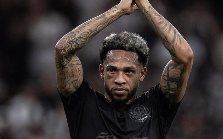 Martínez passa por exames e pode desfalcar Corinthians diante do Mirassol