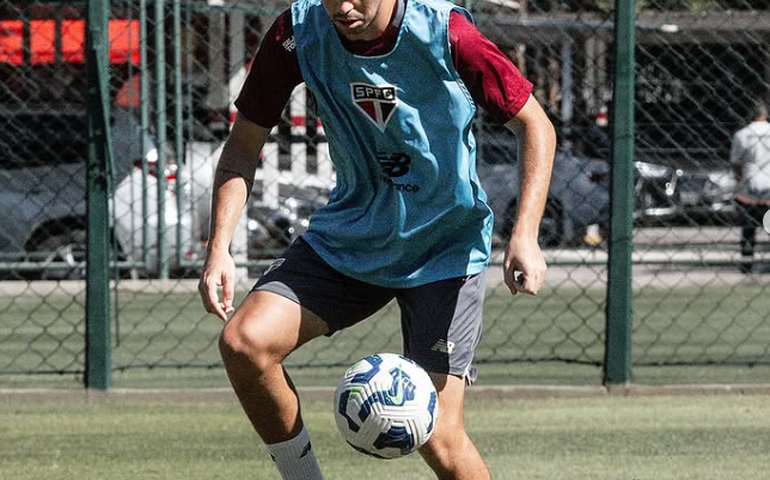 São Paulo inicia preparação para visitar Palmeiras com Oscar recuperado e 'sob observação'