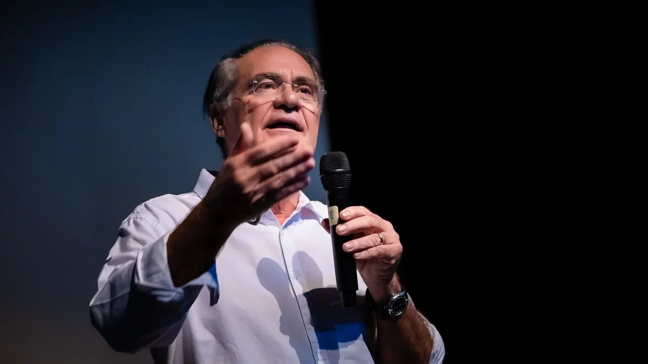 Real Time: Renan Calheiros lidera corrida ao Senado em Alagoas e chega a 30% no primeiro voto