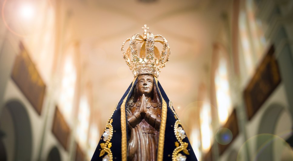 Católicos celebram Dia de Nossa Senhora Aparecida com missas e peregrinação em Sergipe