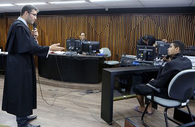 Jurados condenam réu a 17 anos por homicídio e ocultação de cadáver