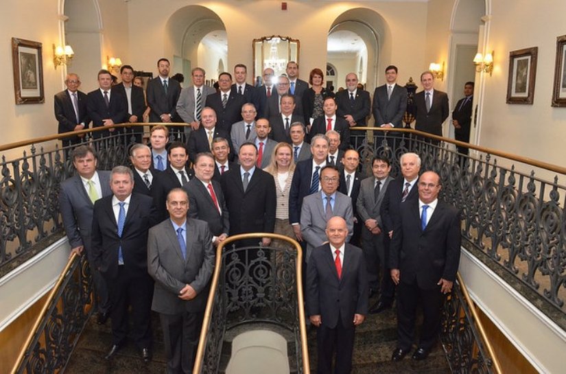 Fernando Tourinho participa de encontro nacional de diretores de Escolas da Magistratura