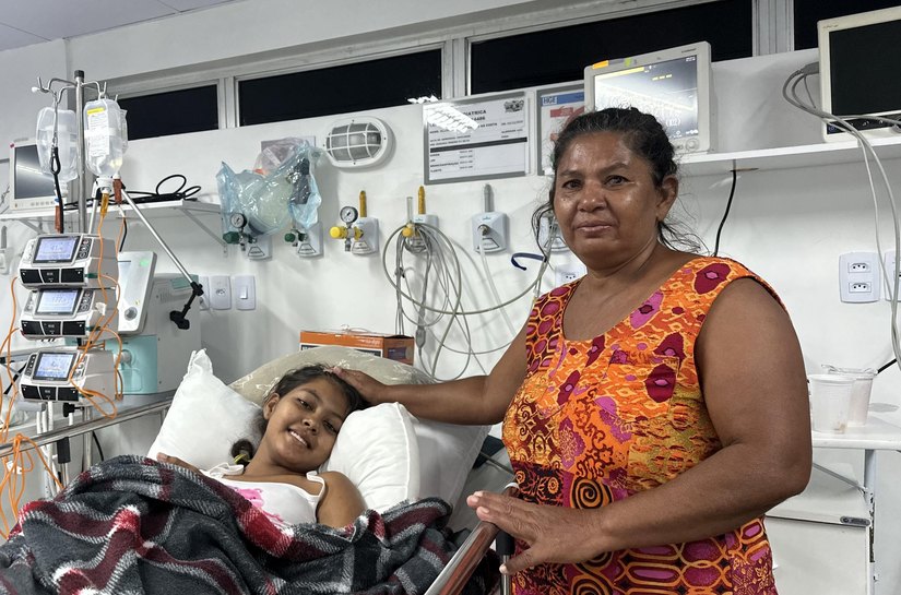 Adolescente se recupera de infecção grave após 25 dias na UTI do HGE