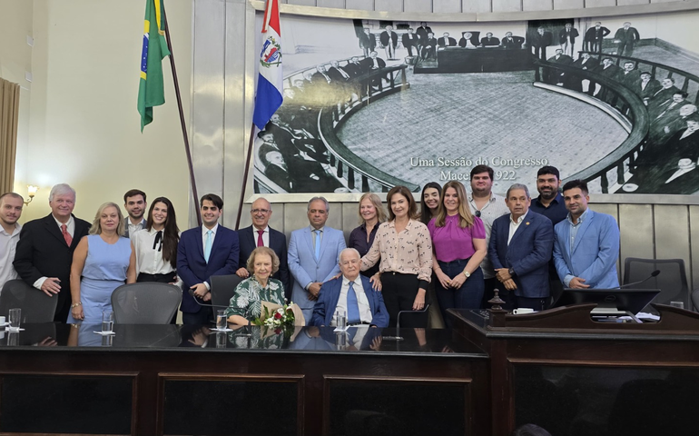Comenda Drª Zilda Arns: Parlamento concede honraria ao cirugião-dentista Charles Leahy