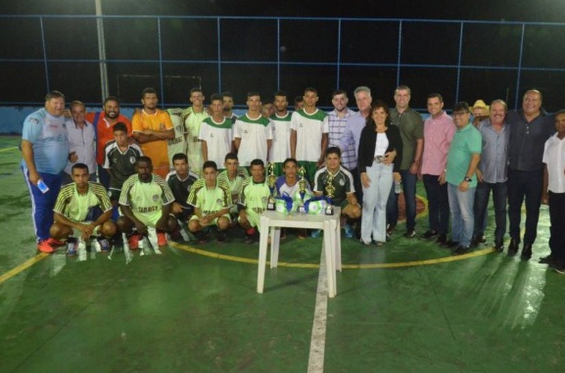 Coruripe: quadra poliesportiva é inaugurada no povoado Alto Piauí