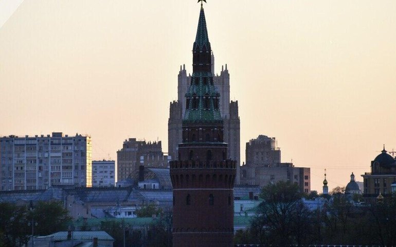 Putin não descarta a possibilidade de se reunir com Zelensky, diz Kremlin