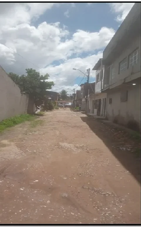 Pavimentação asfáltica:  Aldo Loureiro solicita serviço em travessas do conjunto Village Campestre 2