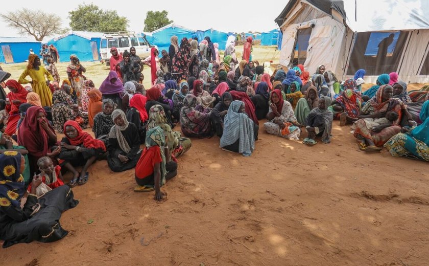 Crise no Sudão: em um ano, 'guerra esquecida' deslocou 8,6 milhões de pessoas