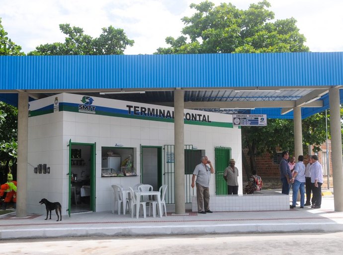 Prefeito Rui Palmeira entrega terminal do Pontal totalmente reformado