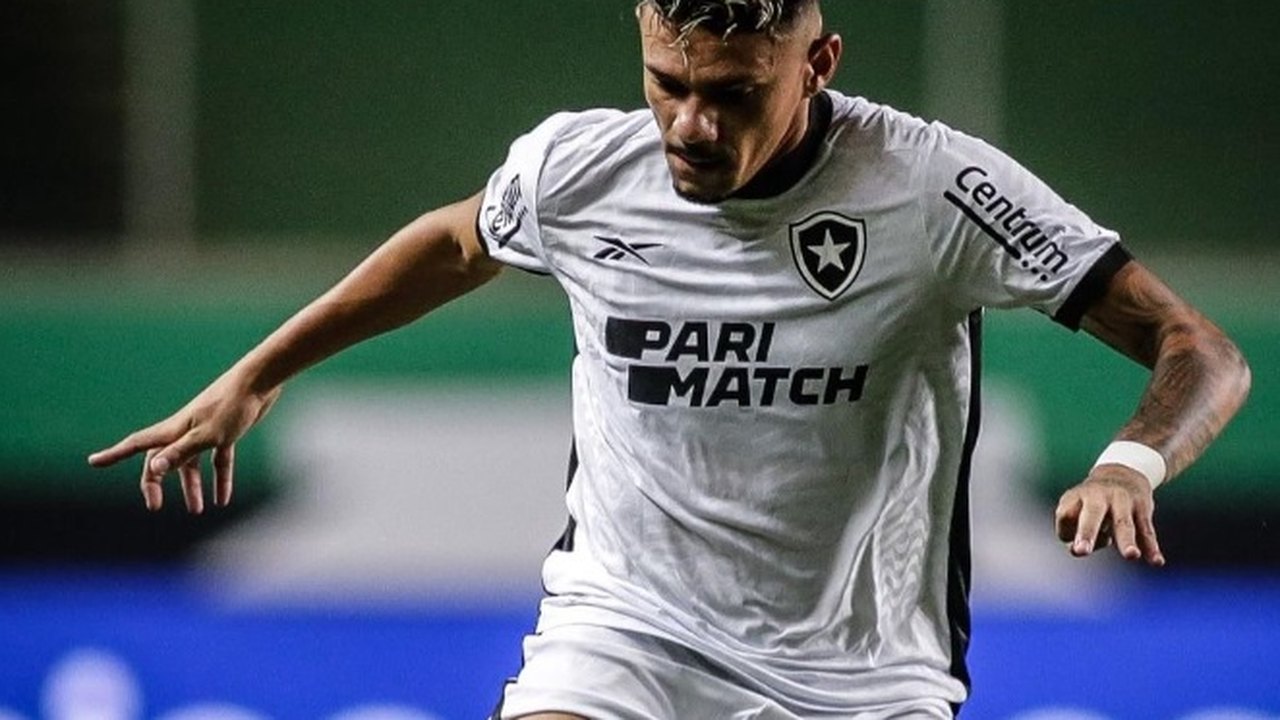 Paulinho x Tiquinho: em momentos distintos, atacantes travam duelo particular pela artilharia do Brasileiro