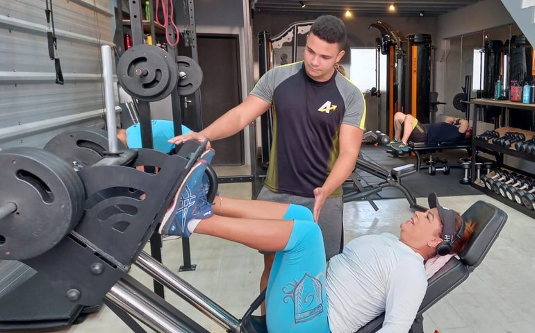 Educador físico destaca benefícios da musculação na prevenção de doenças