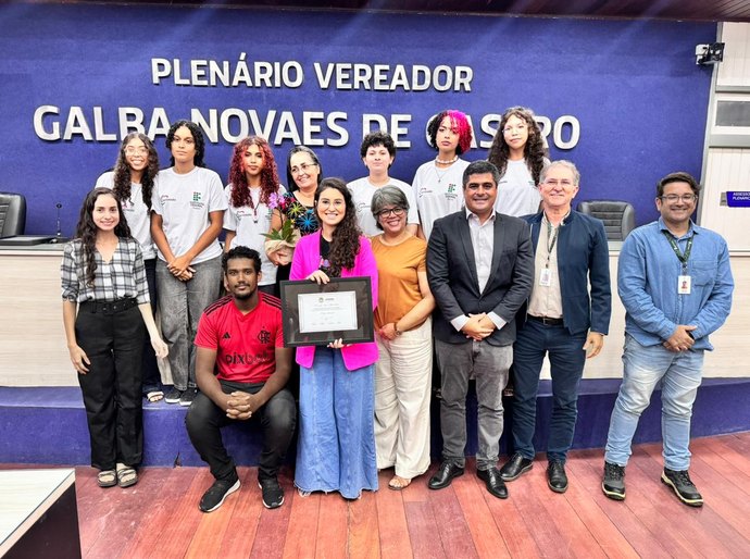 Câmara entrega honrarias a pessoas e organizações com trabalho voltado à justiça social e humanização