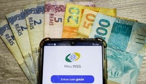 INSS paga 13º e novo salário mínimo a partir desta quinta-feira; veja calendário