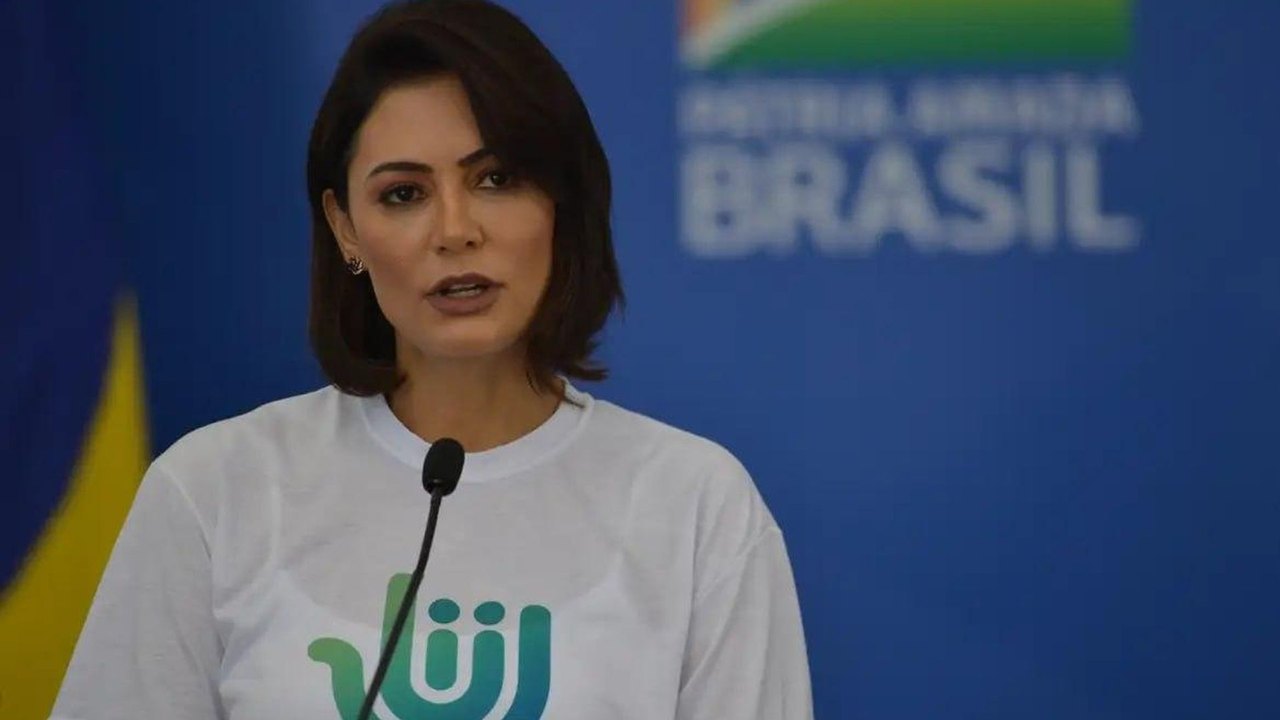 Grupo de mulheres de direita avalia processar bolsonaristas nos EUA por ataques nas redes