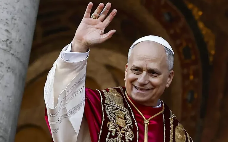 Projeto de lei mira isentar Papa de impostos nos EUA