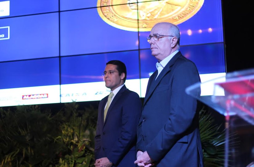 Estado reconhece mérito de servidores públicos alagoanos