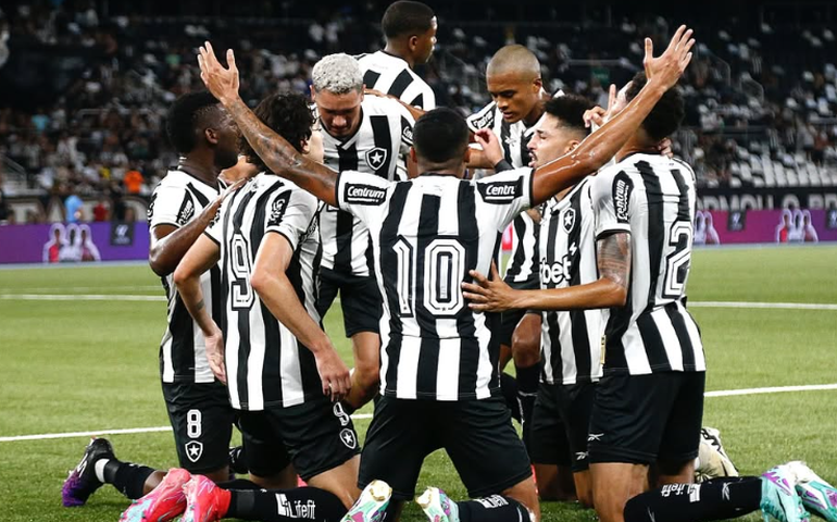 Tata Martino considera Botafogo 'atrativo', mas rejeita assumir o clube por motivos familiares