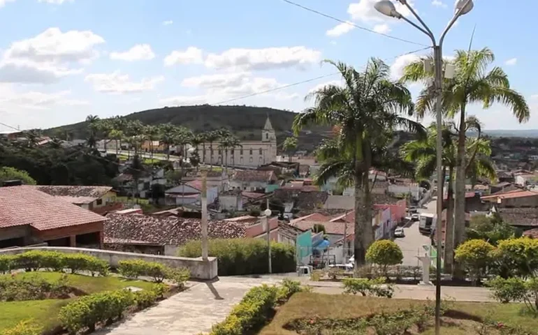 Tio encontra sobrinho sem vida em residência no interior de Alagoas