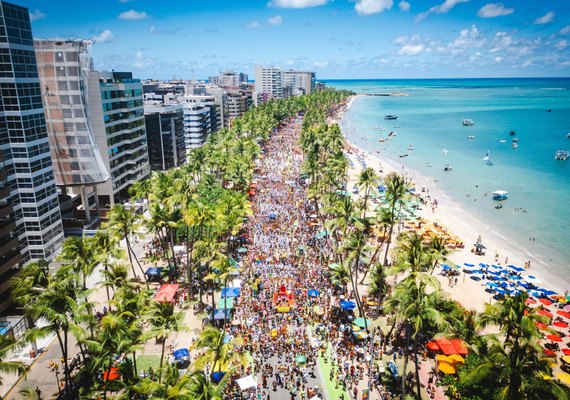 Saúde recomenda cuidados com a pele durante exposição ao sol no Carnaval