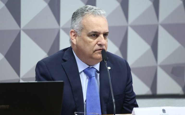 Pra onde for pesa