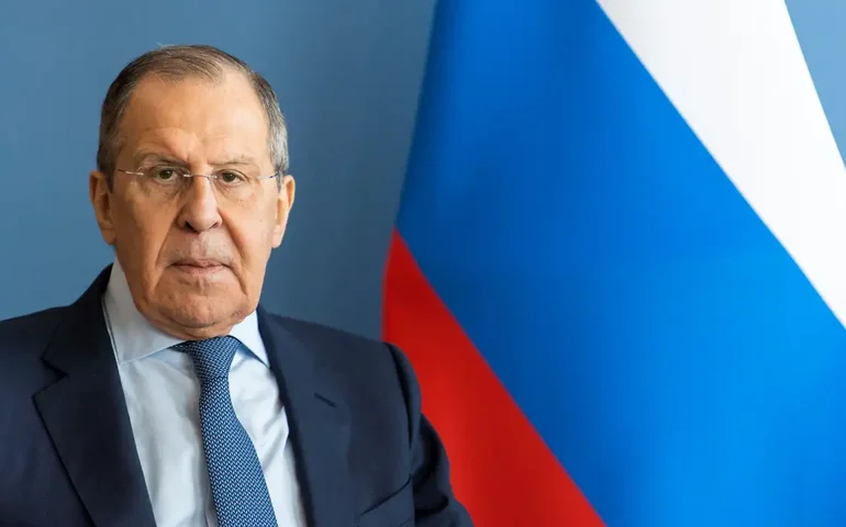 Lavrov acusa países do ocidente de apoiarem uma escalada do conflito russo com a Ucrânia