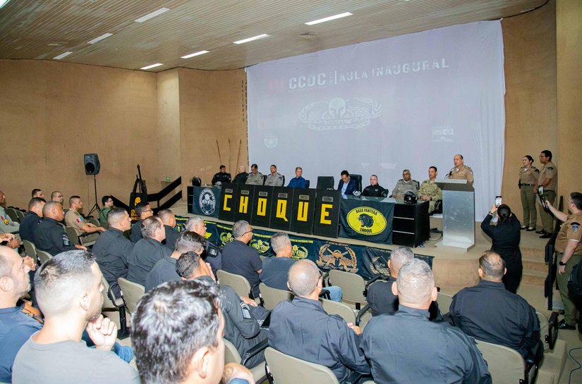 PM promove aula inaugural do Curso de Controle de Distúrbios Civis