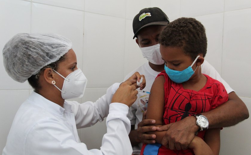 Dia D da vacinação contra a Poliomielite acontece no próximo sábado (20)