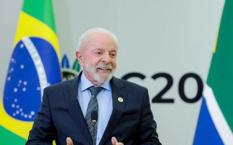 Lula parabeniza Kast por vitória nas eleições presidenciais do Chile