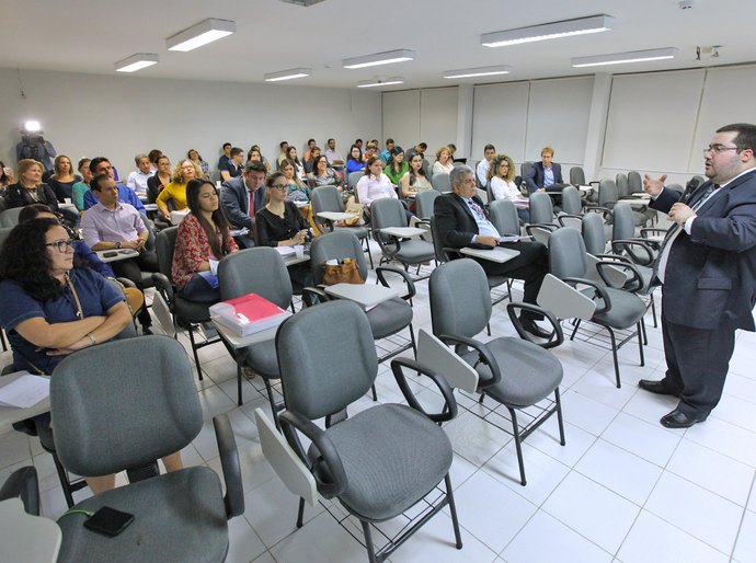 Direito de Família e novo CPC são colocados em debate em curso na Esmal