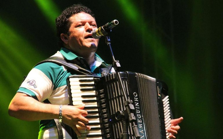 Morre Xameguinho, ícone do forró alagoano que levou o ritmo à Europa