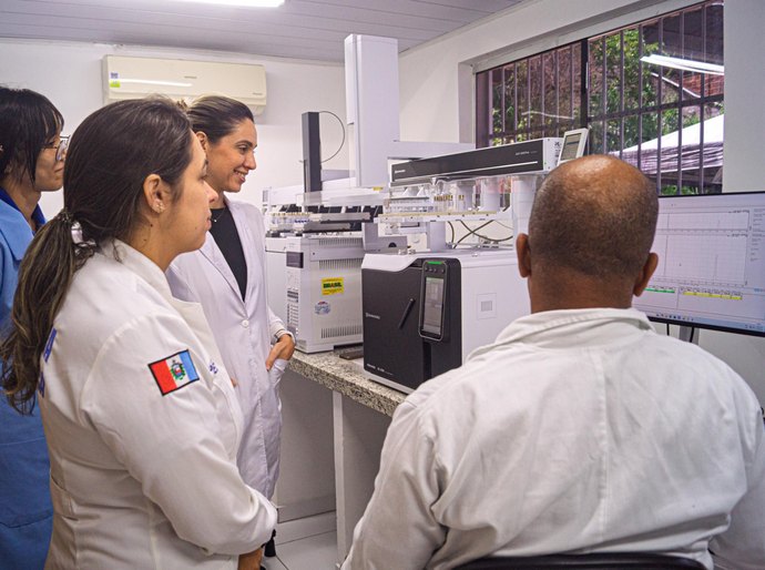 Polícia Científica de Alagoas aprimora perícia com equipamento de alta tecnologia