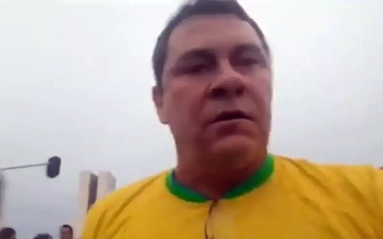 Coronel que chamou Forças Armadas e generais de 'filhos da p...' vira réu por injúria