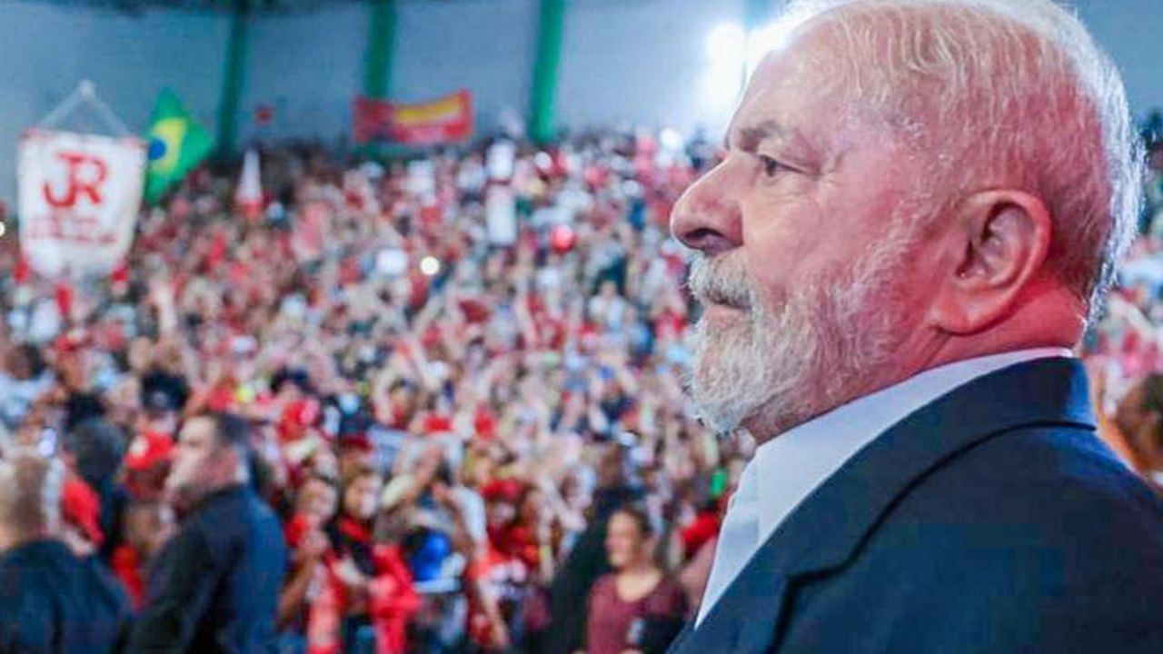 “Num governo meu, não teriam morrido 660 mil por causa da Covid”, diz Lula