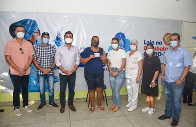 São José da Laje imuniza 100% dos profissionais da área de Educação contra a Covid