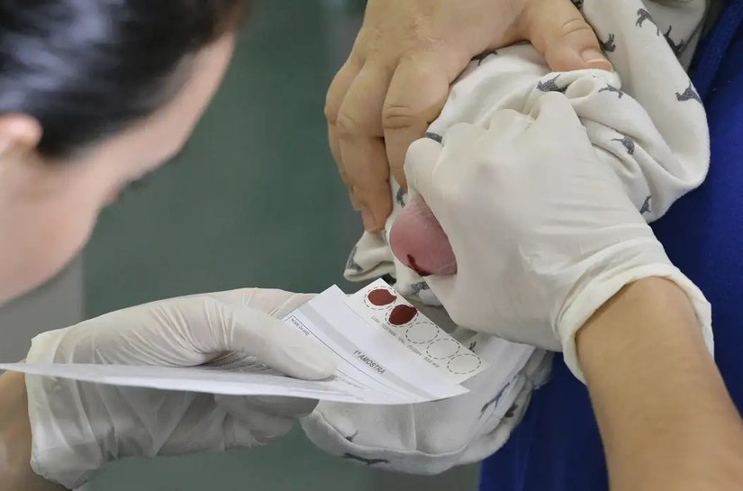 Saúde aumenta em 30% recursos para programa do teste do pezinho