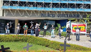 Bancários protestam pedindo a vacinação / Foto: Sindicato dos Bancários
