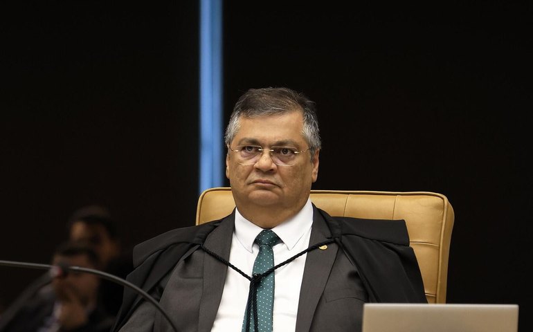STF determina investigação do destino de R$ 695 milhões em emendas Pix