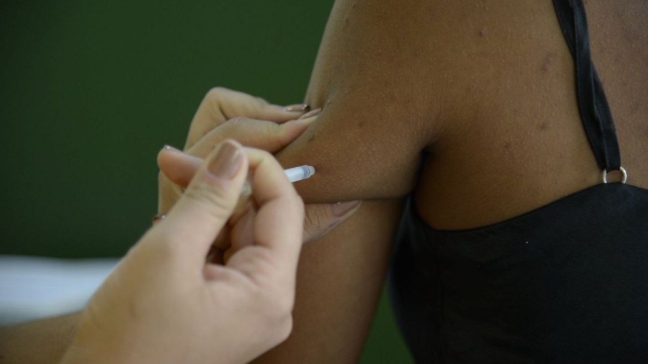 Minas Gerais reforça sobre importância da vacina contra febre amarela