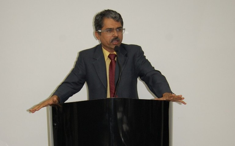 Indicado pelo deputado Ronaldo Medeiros, ex-vereador de Delmiro assume diretoria da Arsal