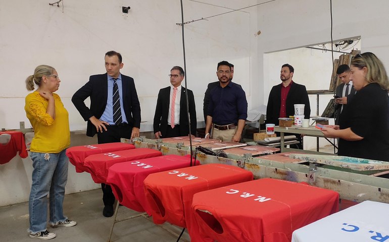Conselho Penitenciário e Vara de Execuções Penais visitam oficinas do sistema prisional