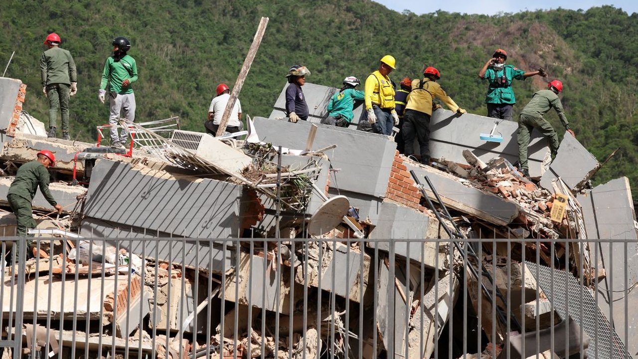 Número de mortos por terremotos na Venezuela sobe para 1.450