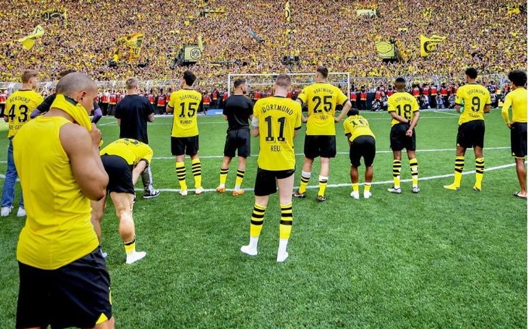Borussia Dortmund anuncia ida de Bellingham ao Real Madrid por R$ 542,8 milhões