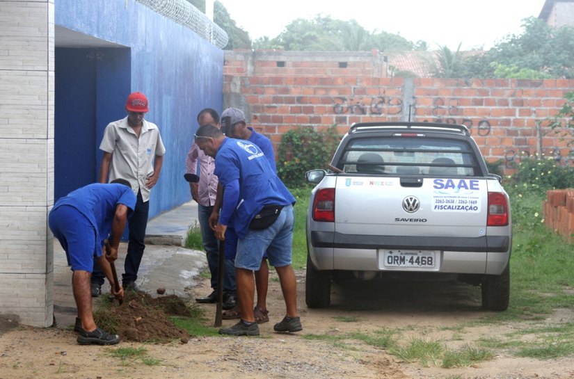 SAAE de Marechal Deodoro realiza operação “Caça-gato” na Barra Nova
