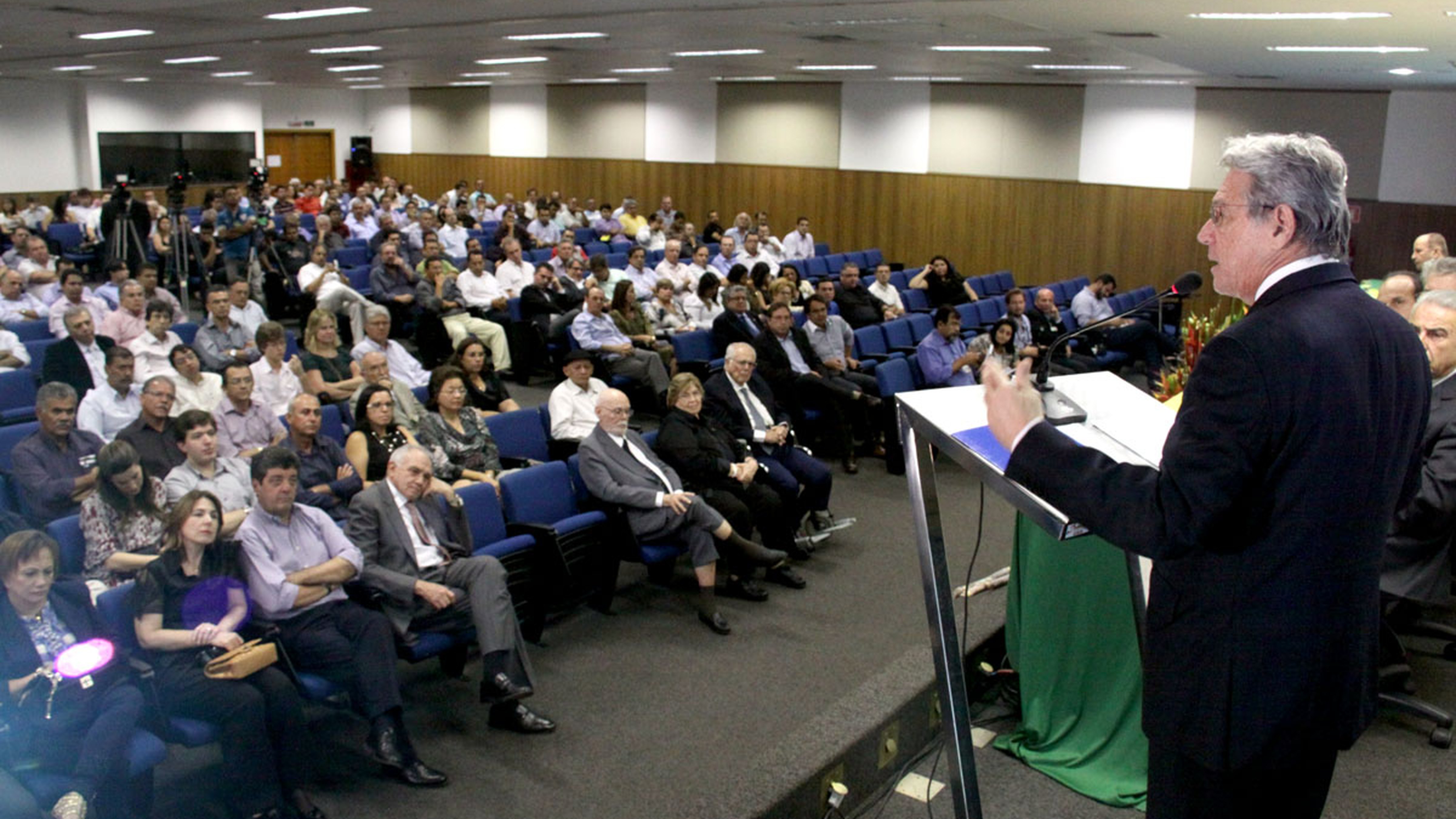 05-07-2011 TEOTONIO SIMPÓSIO AGROINDÚSTRIA (A (4).jpg