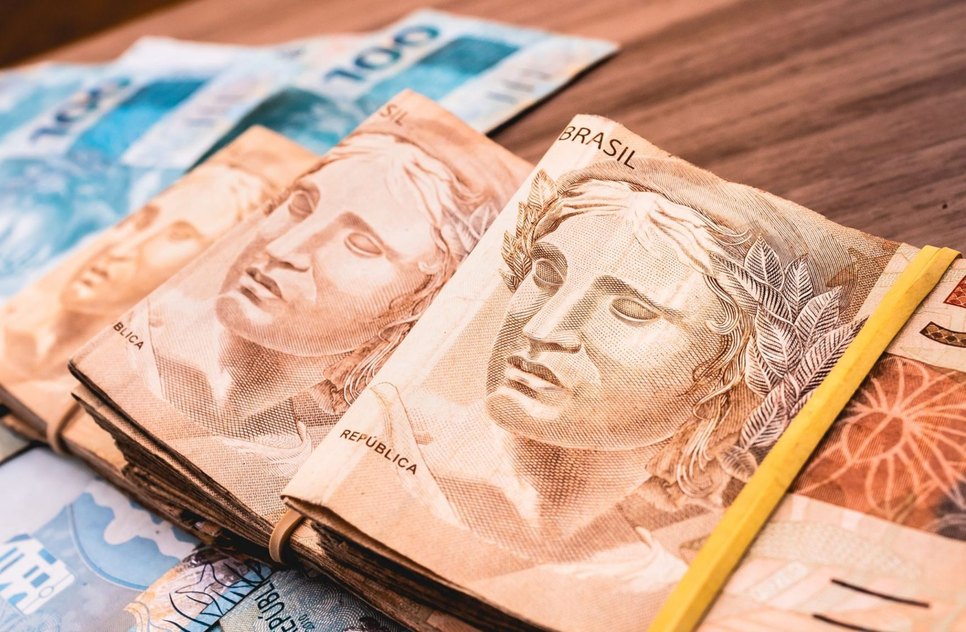 Governo de Sergipe paga salário de servidores a partir desta terça-feira
