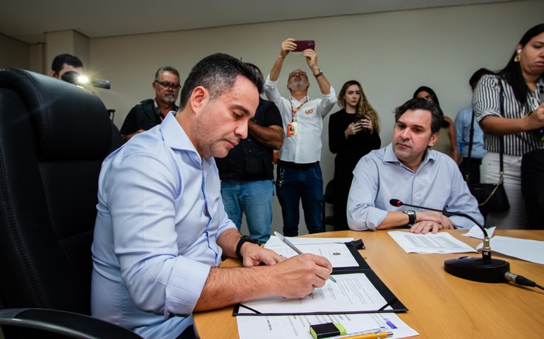Paulo Dantas assina termo de compromisso para construção de Policlínica em Palmeira dos Índios