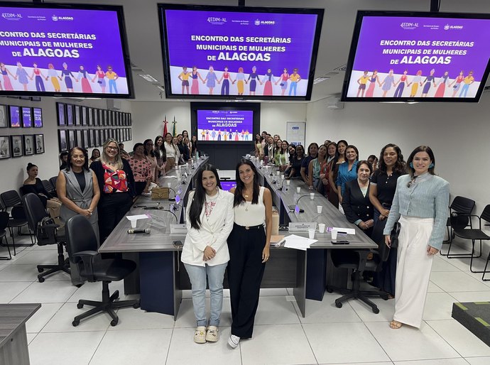 Semu completa 150 dias, reestrutura serviços e avança nas políticas para mulheres